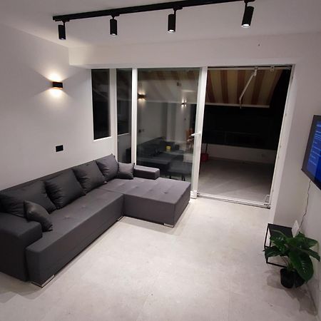 Astramaris Apartments Donji Okrug  Zewnętrze zdjęcie